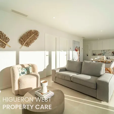 Higueron West Collection - The Private Pool Oasis By Hwpc Apartment *